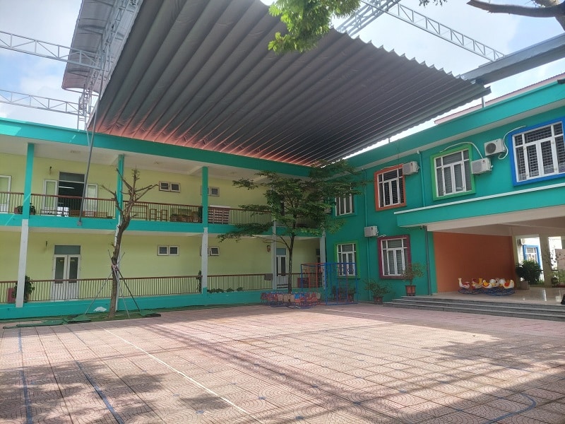 Công trình mái xếp sân trường tại Trường Mầm Non Thuỵ Lâm 1