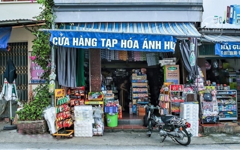 lắp đặt mái hiên di động cửa hàng tạp hóa