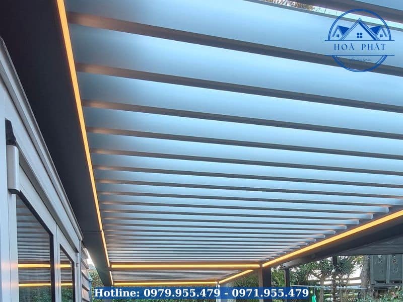 Mái nhôm chớp tự động