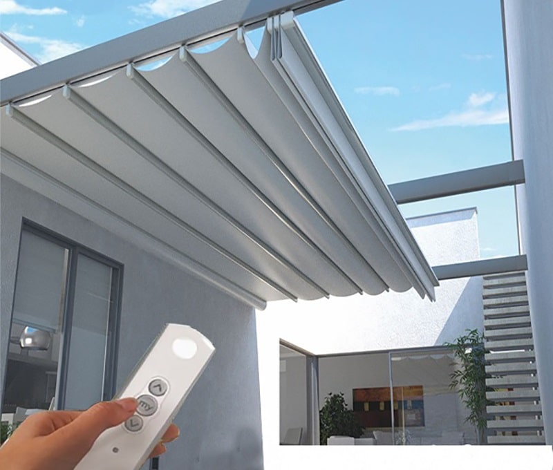 Các ưu nhược điểm khi dùng mái bạt xếp motor tự động