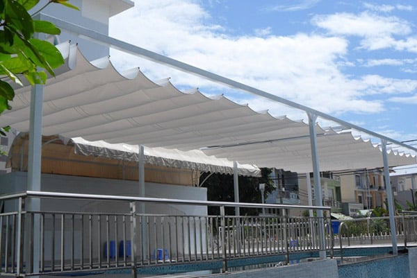 Báo giá lắp đặt bạt mái xếp tại Quốc Oai