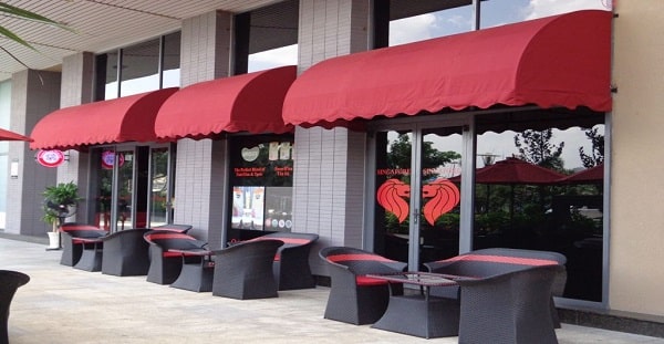 Mẫu mái hiên vòm cố định lắp đặt tại Đống Đa