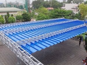 Mẫu mái xếp lượn sóng được yêu thích lắp đặt tại Hai Bà Trưng