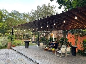 Khám phá top 40 mẫu mái che sân vườn đẹp, hiện đại, giá tốt nhất