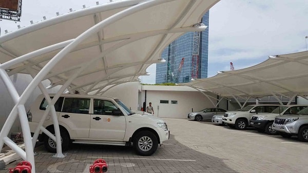 Vì sao các mẫu mái che nhà xe bằng bạt rất được ưa chuộng sử dụng